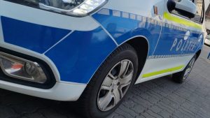 Județul CONSTANȚA: Doi tineri de 21 și 27 de ani, sub control judiciar pentru o perioadă de 60 de zile. Cei doi sunt cercetați pentru lovire, distrugere și tulburarea ordinii și liniștii publice