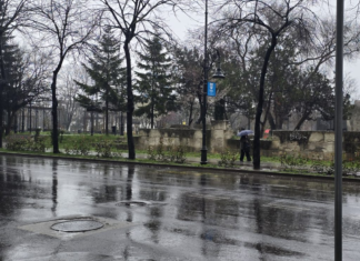 Cod galben de averse torențiale în mai multe localități din județele Constanța și Tulcea